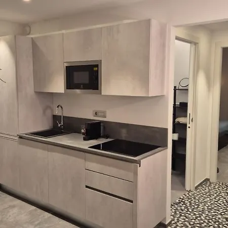 아파트 Maison Josephine *